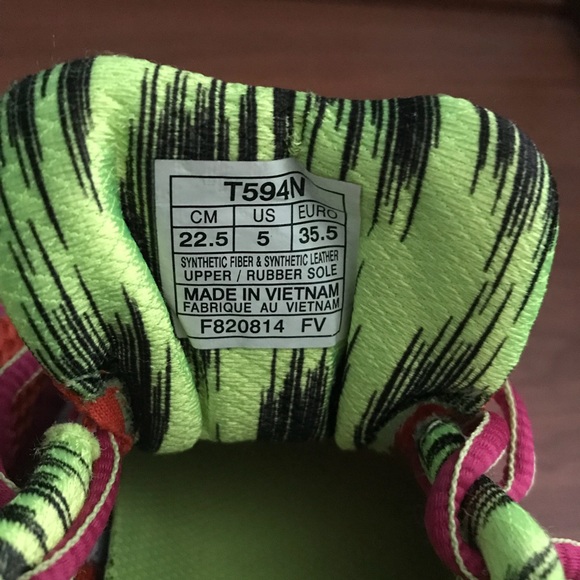 ASICS GT-2000 3 LITE-SHOW WOMEN’S RUNNING SHOE - Picture 3 of 8